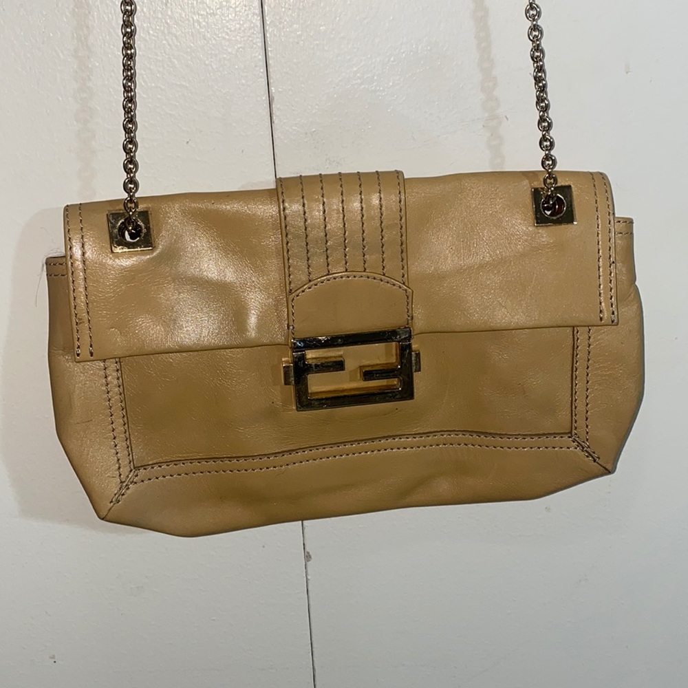 Fendi Tan Leather Chain Strap Baguette